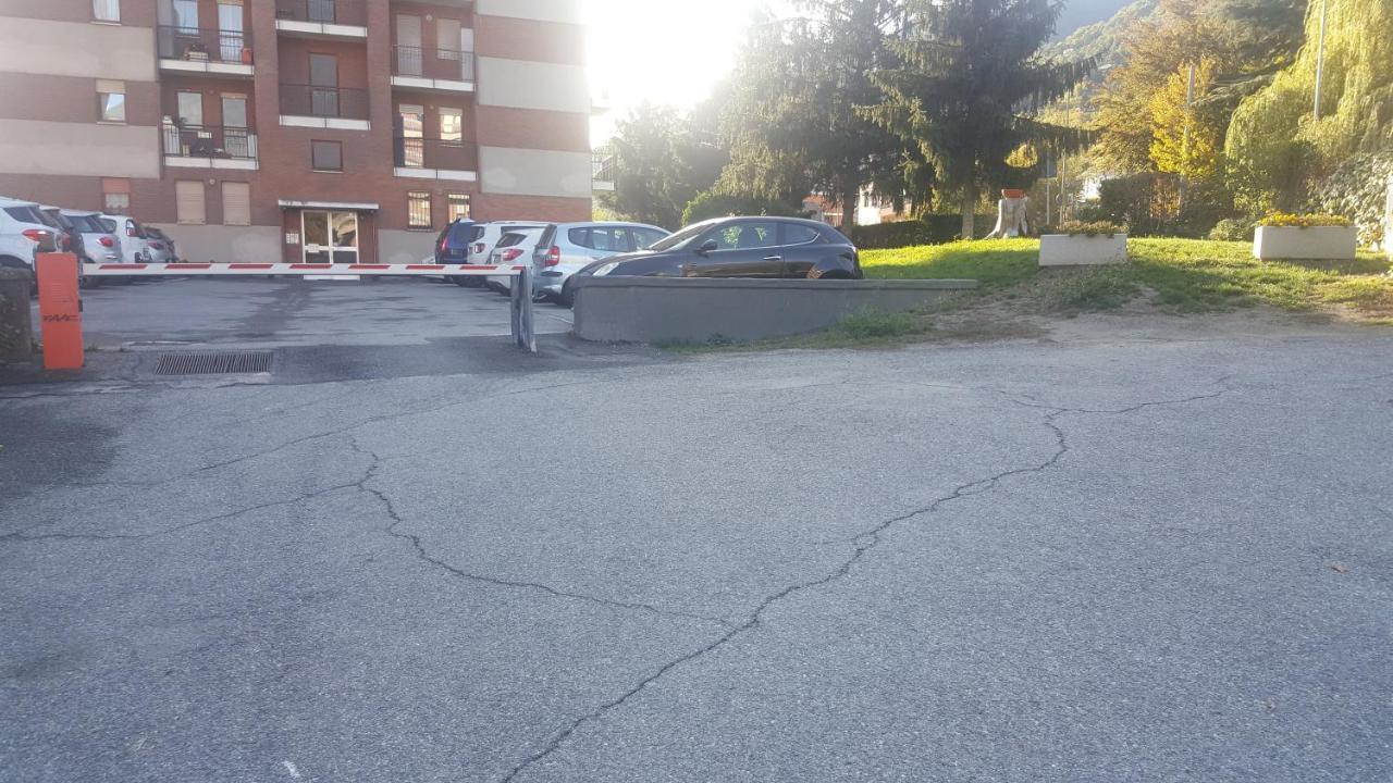 Casa Della Nonna Per Voi Parcheggio Gratuito Condizionatore Portatile Cir 0052 Aosta Eksteriør billede