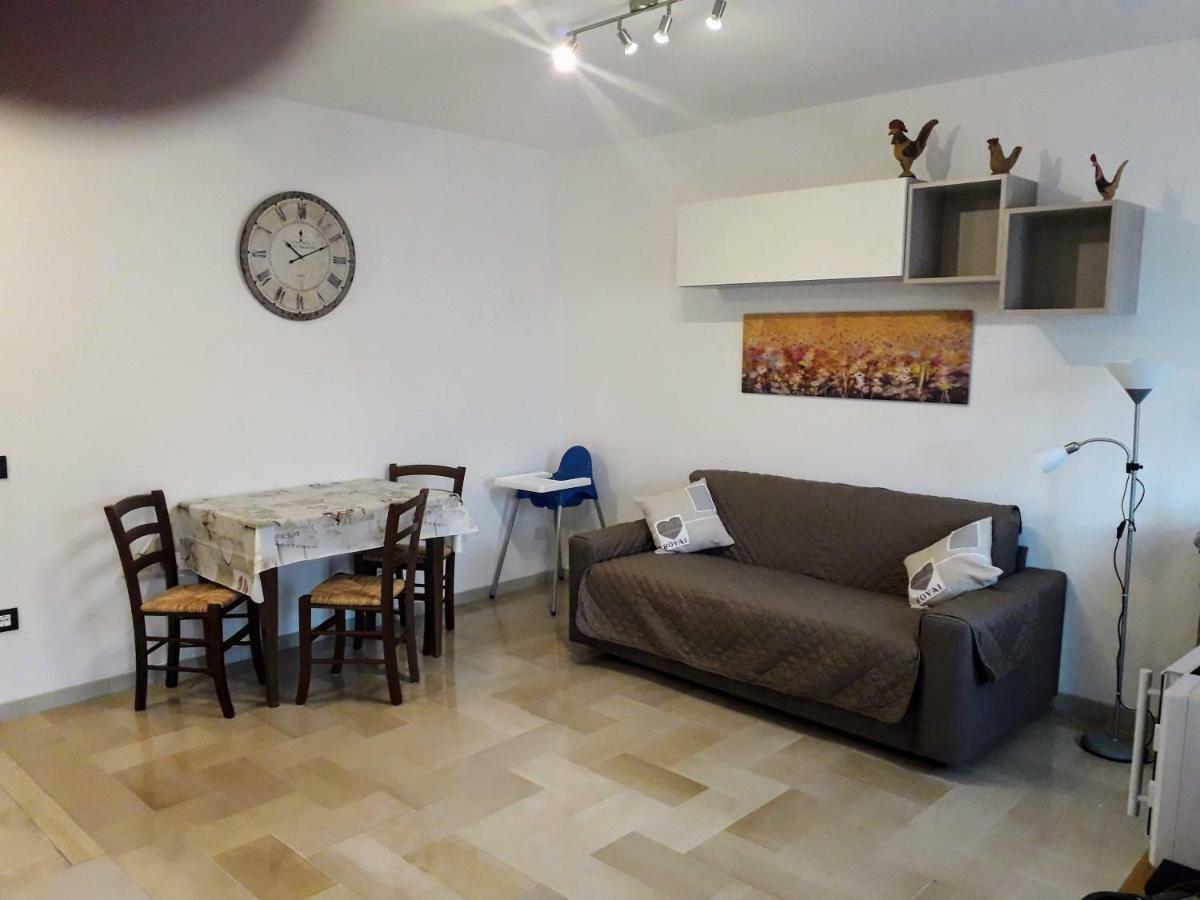 Casa Della Nonna Per Voi Parcheggio Gratuito Condizionatore Portatile Cir 0052 Aosta Eksteriør billede