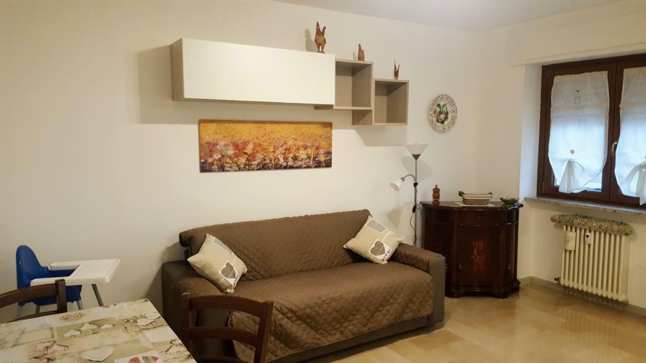 Casa Della Nonna Per Voi Parcheggio Gratuito Condizionatore Portatile Cir 0052 Aosta Eksteriør billede